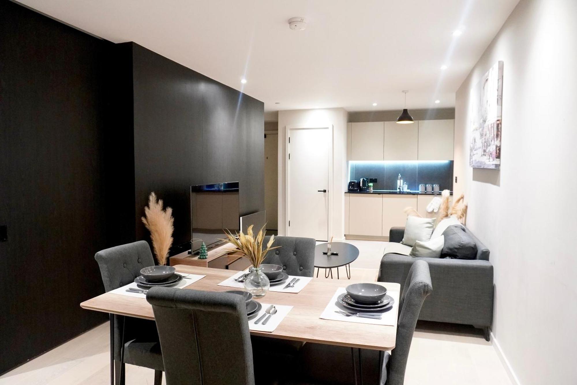 Central Manchester Luxury 2 Bed Apartment With Balcony Exterior foto
